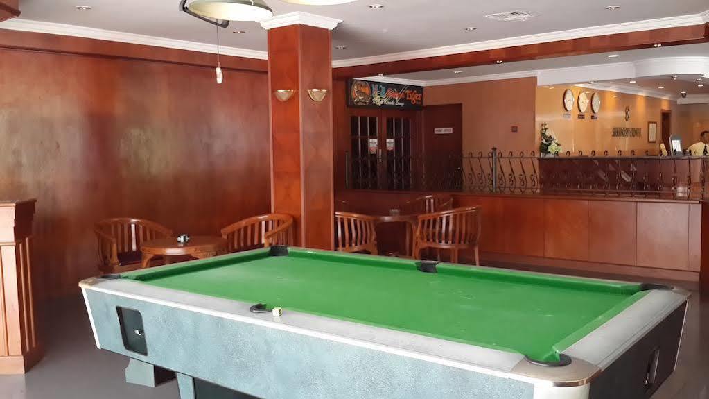 Marina Sentosa Hotel Batam Nagoya Buitenkant foto