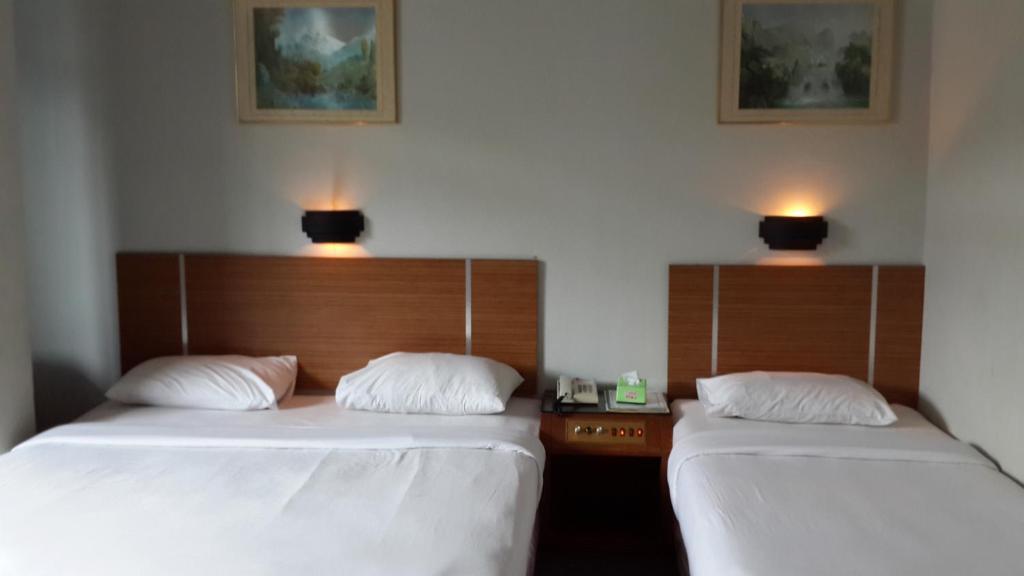 Marina Sentosa Hotel Batam Nagoya Buitenkant foto